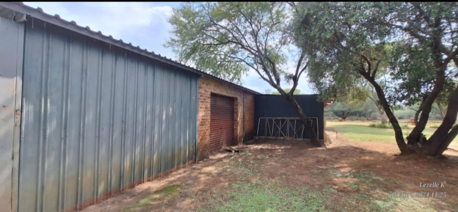 Commercial Property for Sale in Swartruggens North West